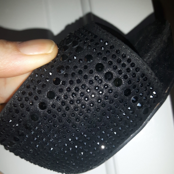 Woman's Stilettos - Picture 7 of 7